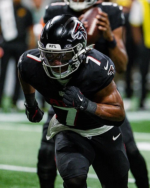 Atlanta Falcons running back Bijan Robinson
